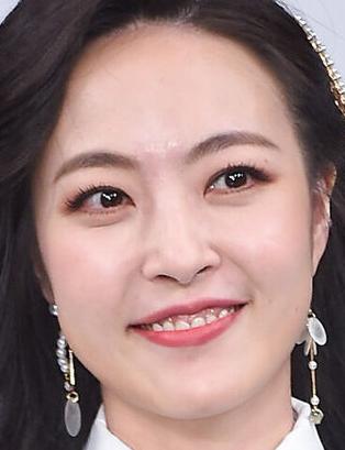 심은진