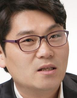 김종욱