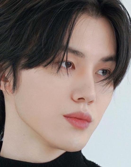 박준일
