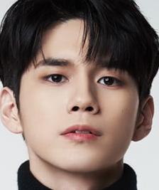 옹성우