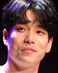 이창민
