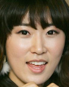 김경아