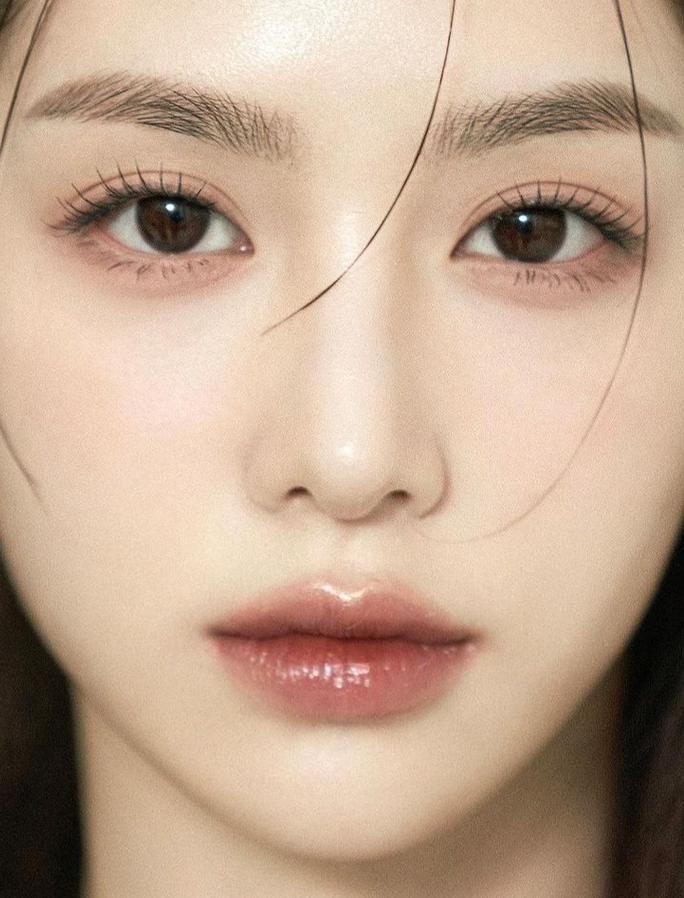 고윤정