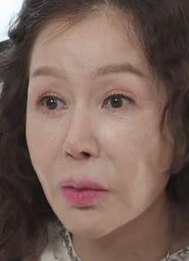 박준금