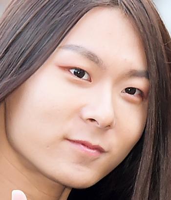 장문복