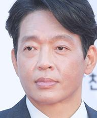 박지환