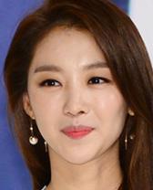 장희진