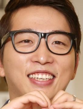 정범균