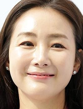최지우