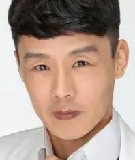 성진우