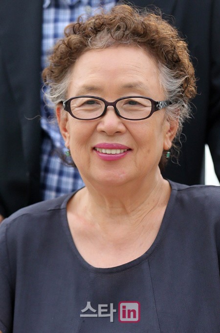 나문희